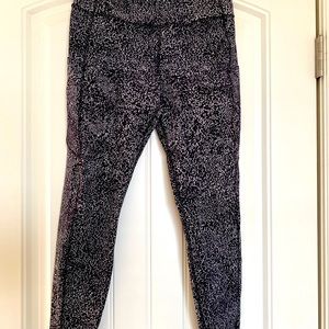 Lululemon workout pants